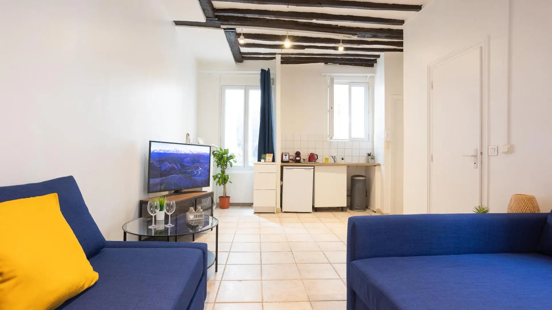 Appartement Luxe Neuf Quartier Palais Royal - Musee Du Louvre - Notre Dame Paris 0*,  France